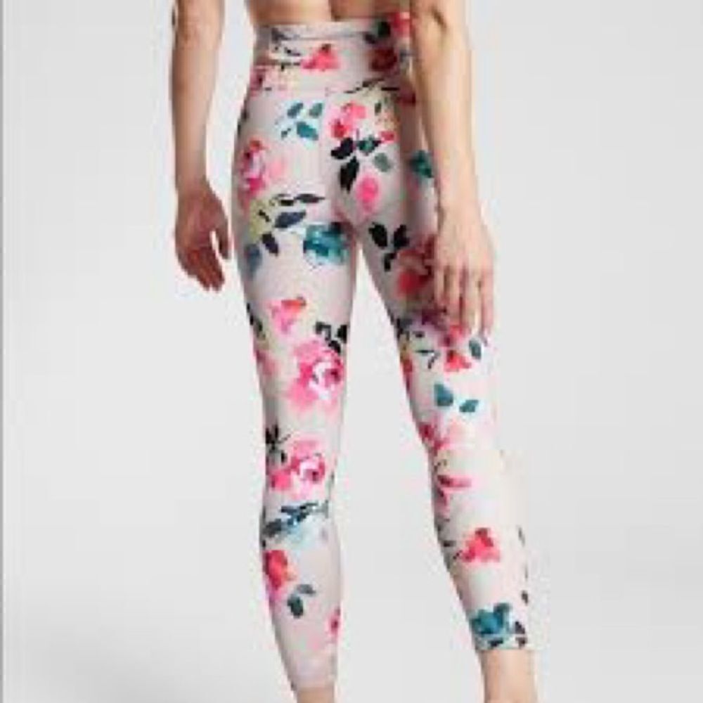 Athleta PAINTED FLOWER ELATION 7/8 TIGHT